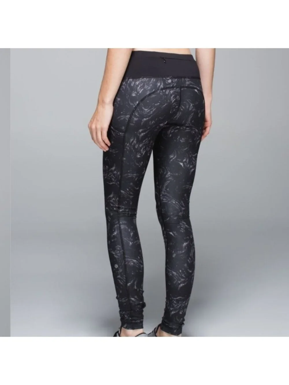 Lululemon Speed Tight II *Full-On Luxtreme